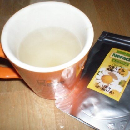 紅茶のアレンジはやったことがありましたが、ハーブティーもアレンジしたら美味しいですね！